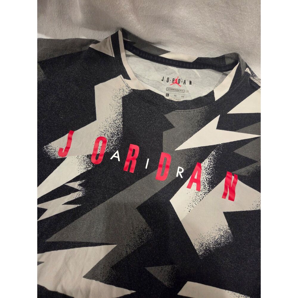Nike Air Jordan Jumpman Abstract Geometric Print Streetwear T Shirt Men's XL